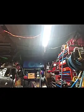 Snapshot of twistafatpipe chatting on 11.22.25 twistafatpipe online show from 11.22.25