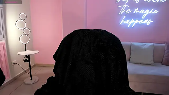 MilaColeman online show from 01.06.26