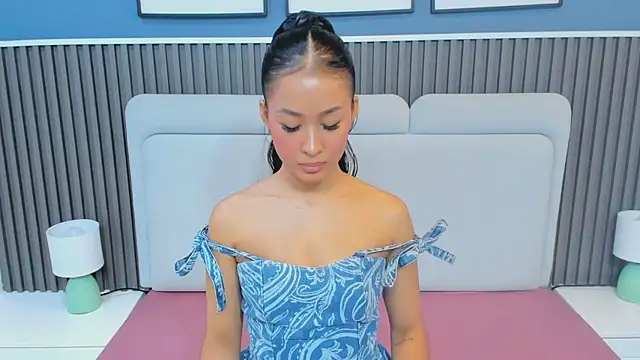 Snapshot of lily__star chatting on 02.28.26 lily star online show from 02.28.26