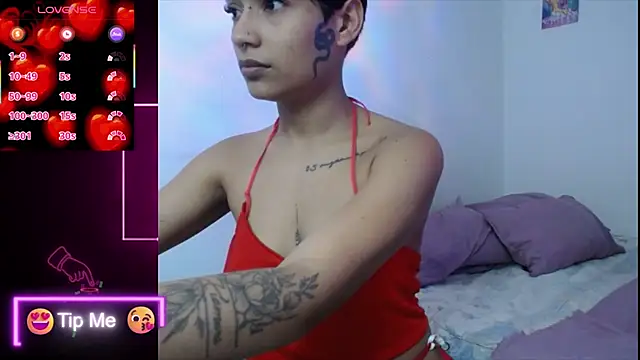 Papi Mami Live online show from 11.24.25