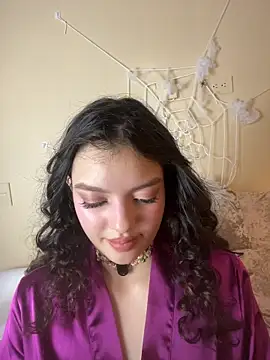 Snapshot of AriaHeavenss chatting on 11.02.25 AriaHeavenss online show from 11.02.25