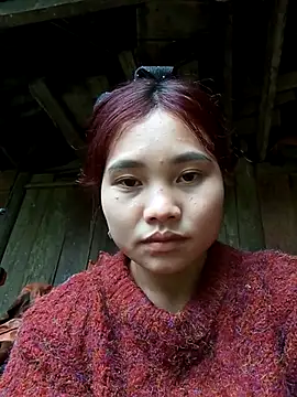 Snapshot of EllyBaby20 chatting on 11.05.25 EllyBaby20 online show from 11.05.25