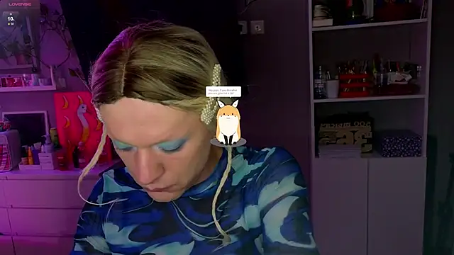 Snapshot of Kkkylie chatting on 02.12.26 Kkkylie online show from 02.12.26