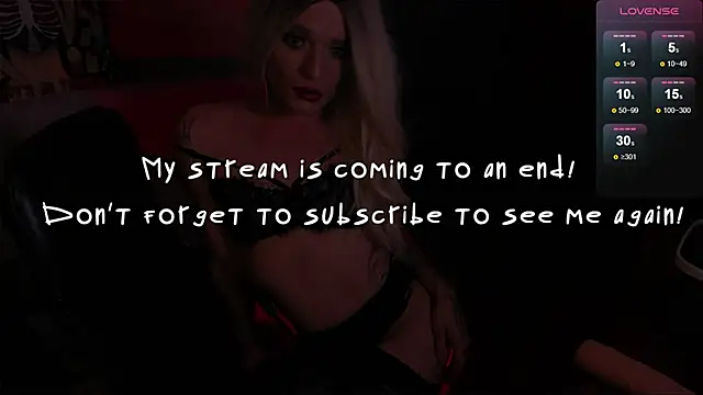 Snapshot of Kkkylie chatting on 04.15.26 Kkkylie online show from 04.15.26