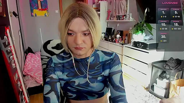 Snapshot of Kkkylie chatting on 05.06.26 Kkkylie online show from 05.06.26