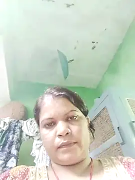 Snapshot of Bhavna_hot chatting on 09.24.25 Bhavna hot online show from 09.24.25