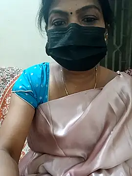 Snapshot of Rithya27 chatting on 09.19.25 Rithya27 online show from 09.19.25