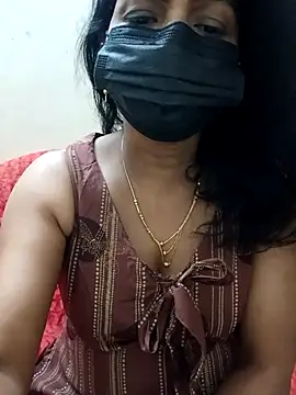 Snapshot of Rithya27 chatting on 11.06.25 Rithya27 online show from 11.06.25