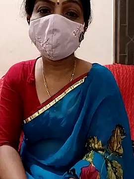 Snapshot of Rithya27 chatting on 11.30.25 Rithya27 online show from 11.30.25