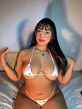 Linda Saenz  online show from 06.16.26
