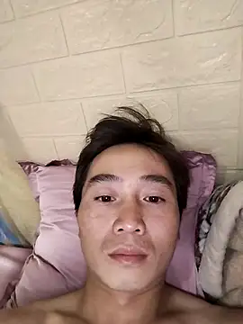 Snapshot of Boytasexy chatting on 10.01.25 Boytasexy online show from 10.01.25