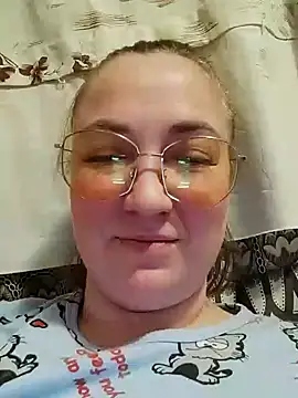 Kiss Eva online show from 02.07.25