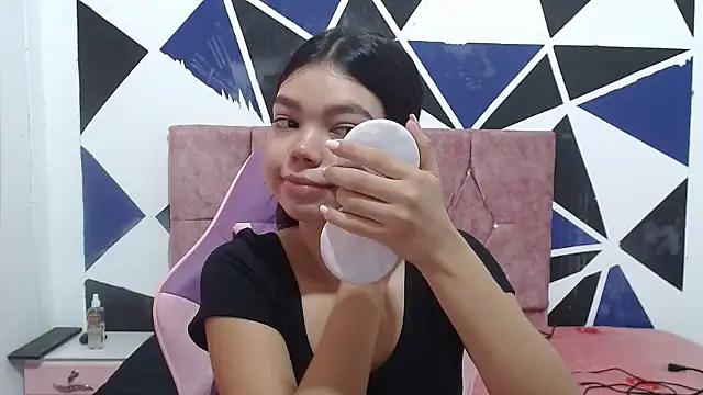 shy luna18 online show from 10.07.25