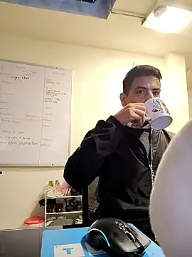 Snapshot of Juann-cock chatting on 01.12.26 Juann-cock online show from 01.12.26