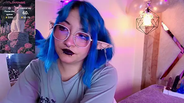 Snapshot of Lilith_curvy chatting on 09.19.25 Lilith curvy online show from 09.19.25