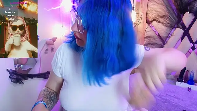 Snapshot of Lilith_curvy chatting on 11.04.25 Lilith curvy online show from 11.04.25