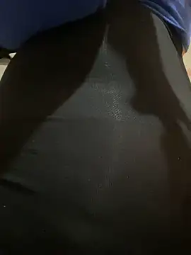 Cuckold-masters-dog online show from 10.25.25