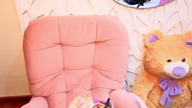 VioletxBloom online show from 04.15.26