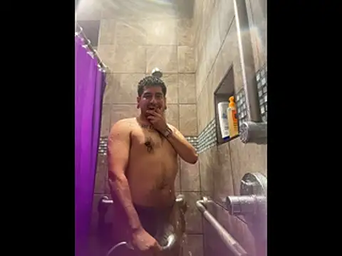 Snapshot of beenastyy chatting on 01.14.26 beenastyy online show from 01.14.26