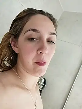 Snapshot of ayebran chatting on 10.14.25 ayebran online show from 10.14.25