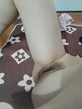 Snapshot of Buny_vera chatting on 09.21.25 Buny vera online show from 09.21.25