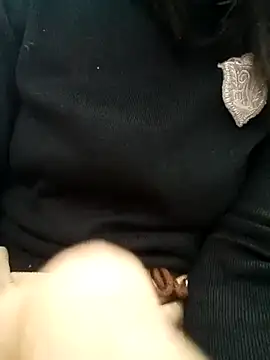 Snapshot of Buny_vera chatting on 11.24.25 Buny vera online show from 11.24.25