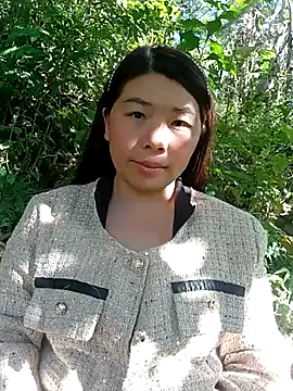 quynhkoolbae online show from 11.28.25