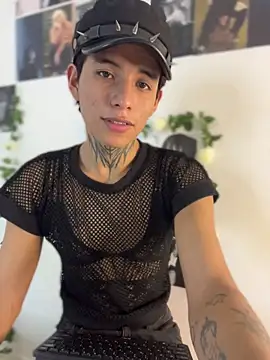 Snapshot of bellamy_095 chatting on 04.12.26 bellamy 095 online show from 04.12.26