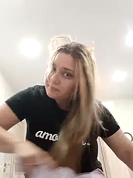 ivorywhisper online show from 09.15.25