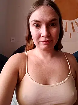 Snapshot of KisaVixen chatting on 11.01.25 KisaVixen online show from 11.01.25