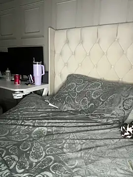 MysteriousMylaX online show from 12.16.25