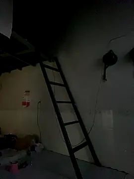 linh21107 online show from 09.25.25