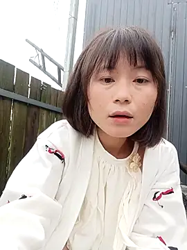 linda bae00 online show from 05.10.26