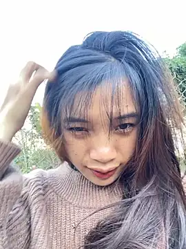 Snapshot of beobeo_2xx chatting on 11.29.25 beobeo 2xx online show from 11.29.25