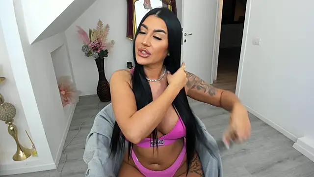 Ranya Evy online show from 02.28.26