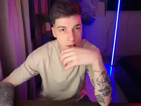 Snapshot of davesinner chatting on 03.02.26 davesinner online show from 03.02.26