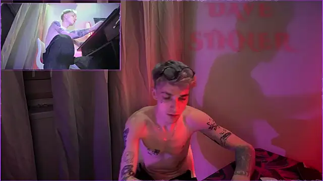 Snapshot of davesinner chatting on 05.09.26 davesinner online show from 05.09.26
