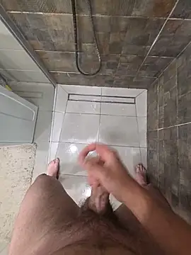 Snapshot of MrZli chatting on 05.22.26 MrZli online show from 05.22.26