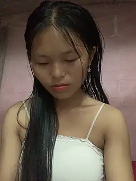 Snapshot of milo_bae chatting on 09.14.25 milo bae online show from 09.14.25