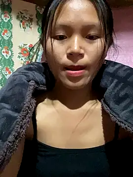 Snapshot of milo_bae chatting on 11.27.25 milo bae online show from 11.27.25