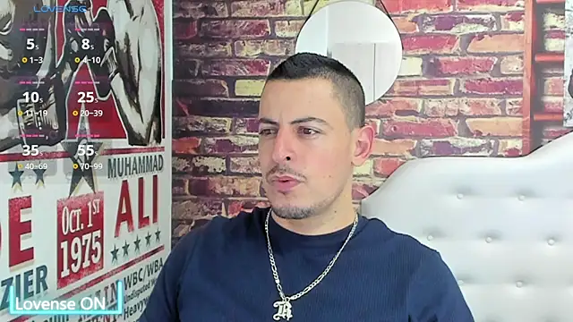 Snapshot of scotty_musicc chatting on 09.20.25 scotty musicc online show from 09.20.25