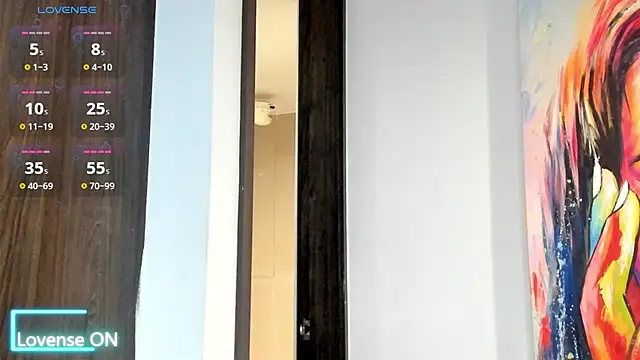 Snapshot of scotty_musicc chatting on 10.05.25 scotty musicc online show from 10.05.25