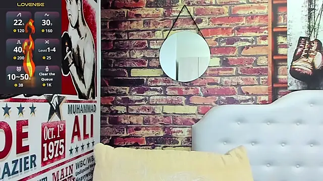 Snapshot of scotty_musicc chatting on 11.13.25 scotty musicc online show from 11.13.25