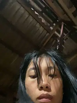 Snapshot of EmLy02 chatting on 09.29.25 EmLy02 online show from 09.29.25