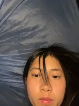 EmLy02 online show from 04.10.26