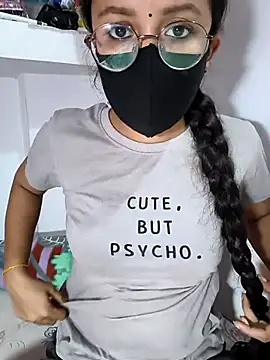 Snapshot of Lusty_fairy22 chatting on 09.20.25 Lusty fairy22 online show from 09.20.25