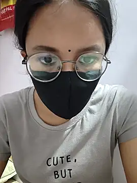 Snapshot of Lusty_fairy22 chatting on 10.22.25 Lusty fairy22 online show from 10.22.25