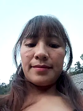 Snapshot of Mini3333 chatting on 10.10.25 Mini3333 online show from 10.10.25