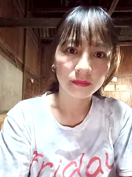 Snapshot of Mini3333 chatting on 10.22.25 Mini3333 online show from 10.22.25