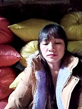 Snapshot of Mini3333 chatting on 11.17.25 Mini3333 online show from 11.17.25